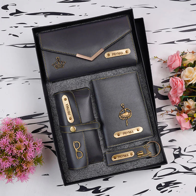 Women's Personalised 4-Piece Leather Gift Set – 3-Fold Clutch, Keychain, Passport Cover & Eyewear Case - Image 8