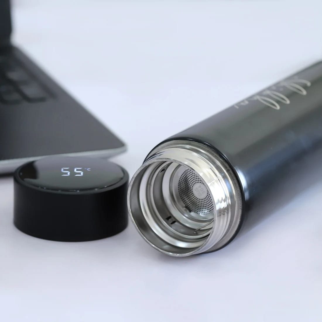 Dentist's Personalized Smart Temperature Display Vacuum Flask — Custom Name Engraved Water Bottle for Dental Professionals - Image 7